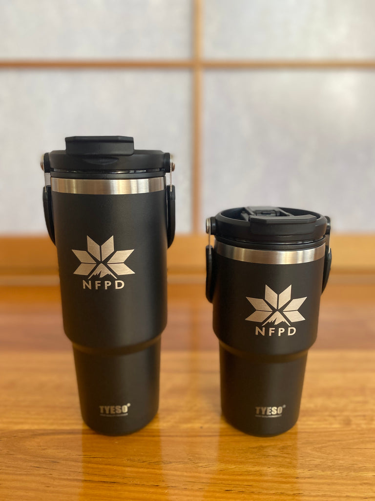 La mejor taza de viaje térmica a prueba de fugas de 900 ml/30 oz.