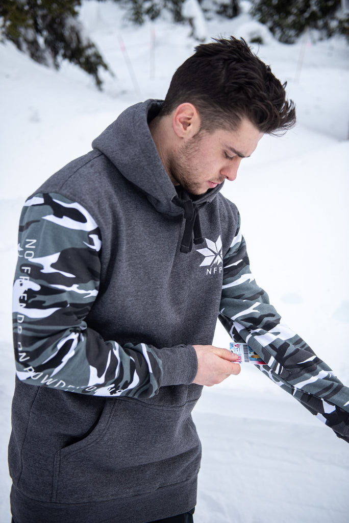 Sudadera con capucha para nieve, alta, para esquí y snowboard, gris, con mangas de camuflaje para nieve - Unisex