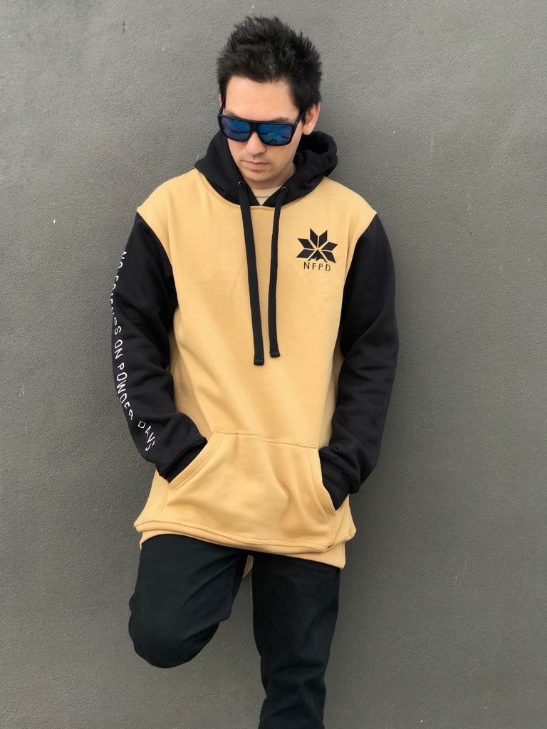 	 Ski/Snowboard Gold/Black Tall Snow Hoodie 8