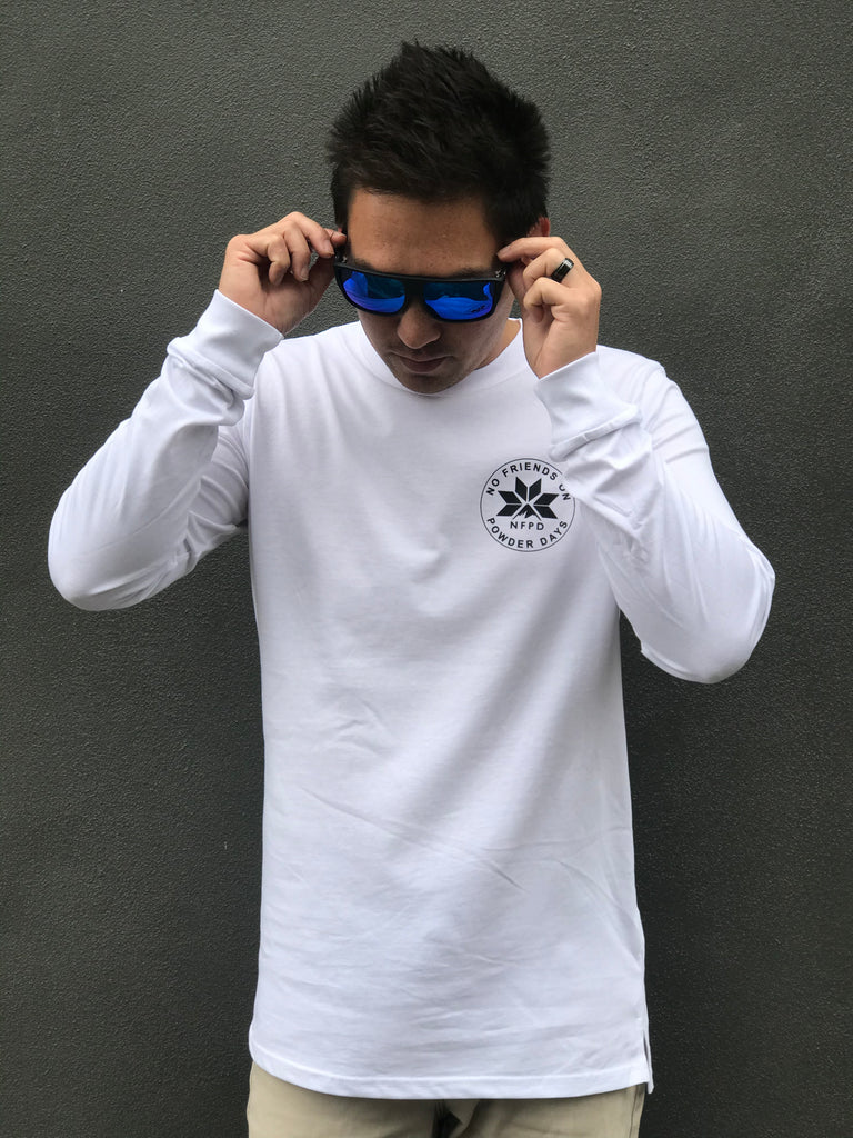 Camiseta de manga larga de algodón orgánico NFPD CIRCLE, color blanco, unisex.