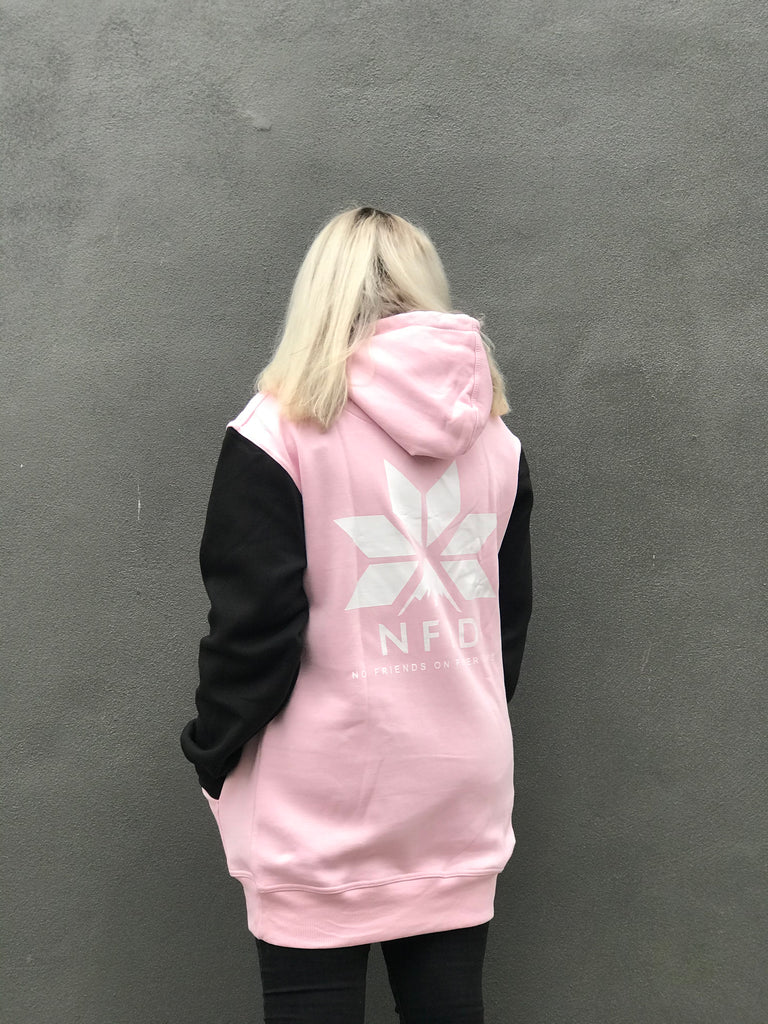 Sudadera con capucha alta rosa bebé y negra - Unisex
