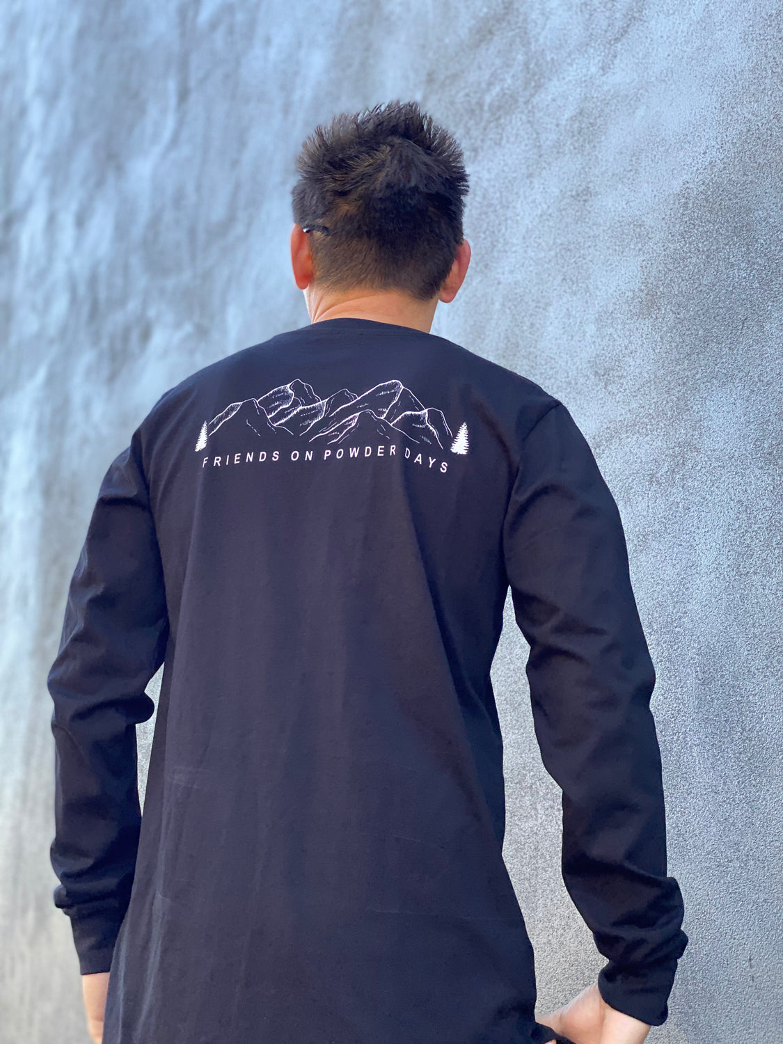 Friends On Powder Days Organic Cotton Long Sleeve-T - Unisex