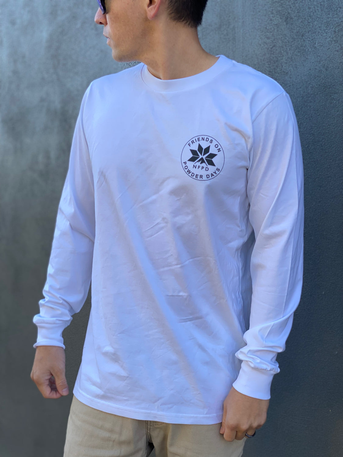 Friends On Powder Days Long Sleeve-T - Unisex