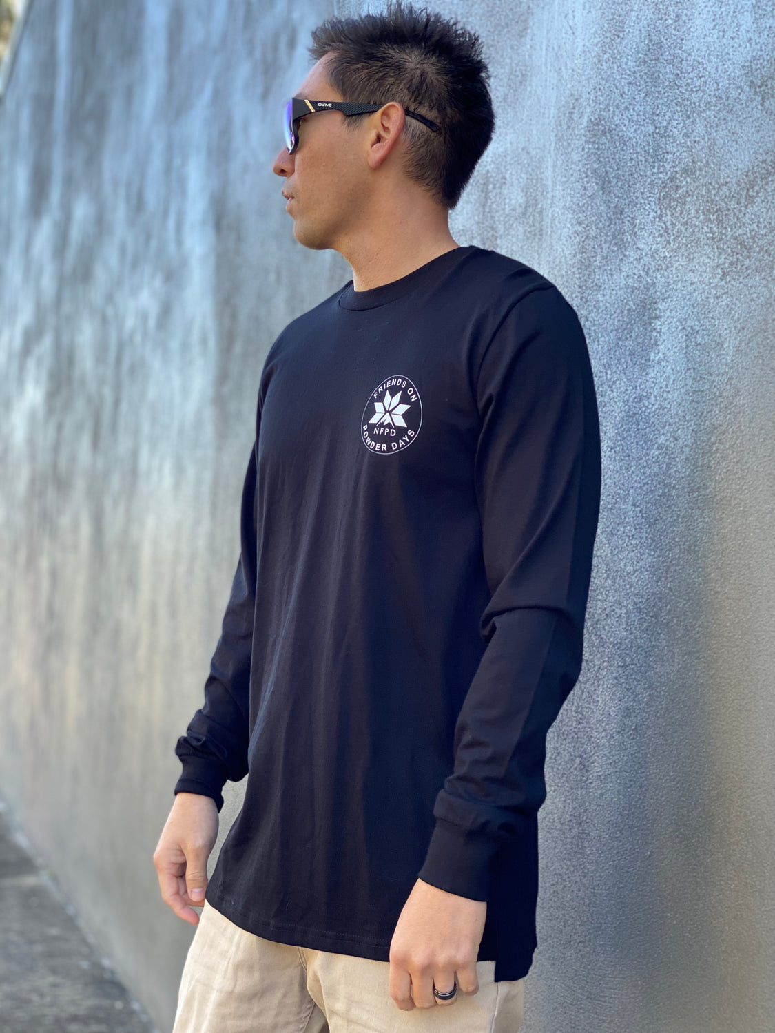 Friends On Powder Days Organic Cotton Long Sleeve-T - Unisex