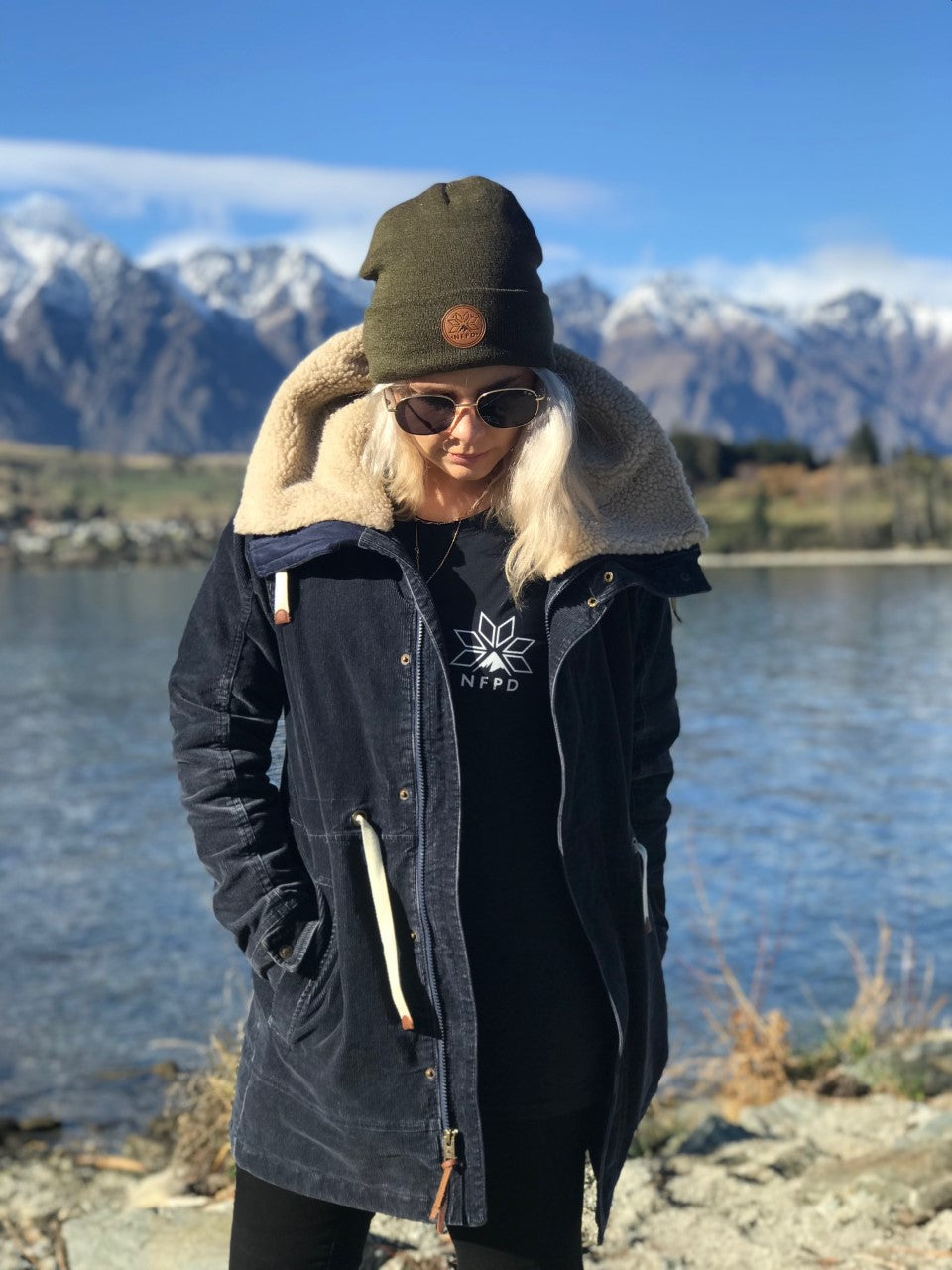 Gorro de nieve con puños