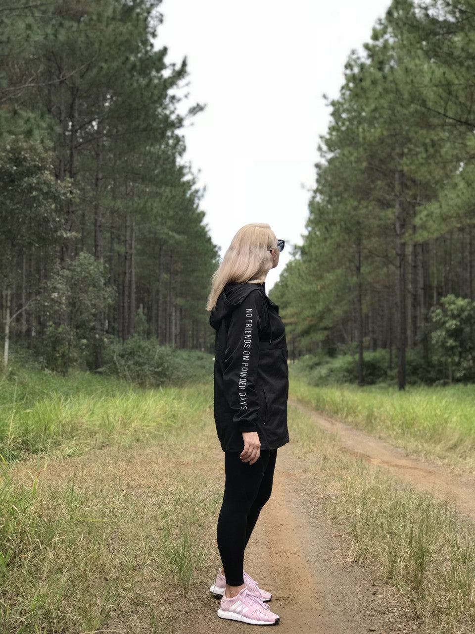 Chaqueta cortavientos impermeable negra - Unisex