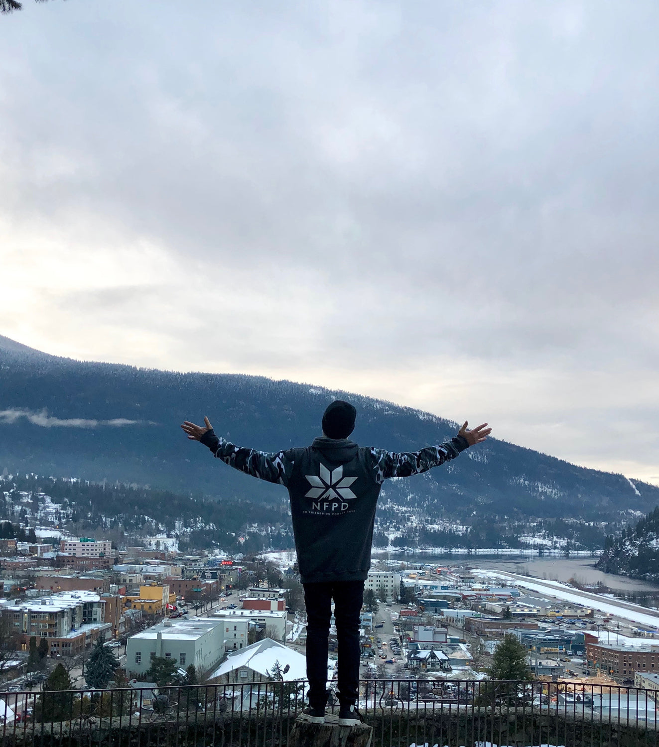 Ski Snowboard Grey With Snow Camo Sleeves Tall NFPD Snow Hoodie - Unisex