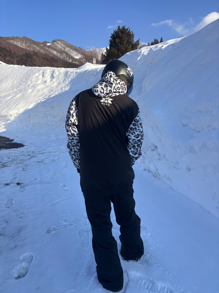 Ski Snowboard Jackets Waterproof Pullover Black Leopard NFPD Jacket - Unisex