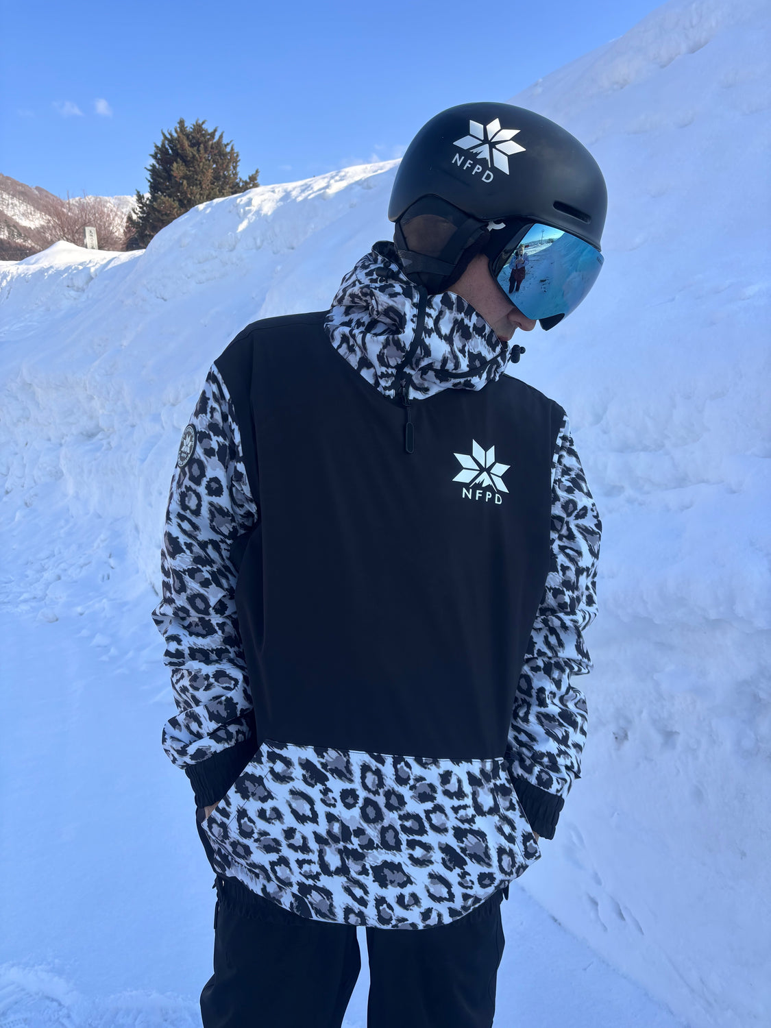 Ski Snowboard Jackets Waterproof Pullover Black Leopard NFPD Jacket - Unisex