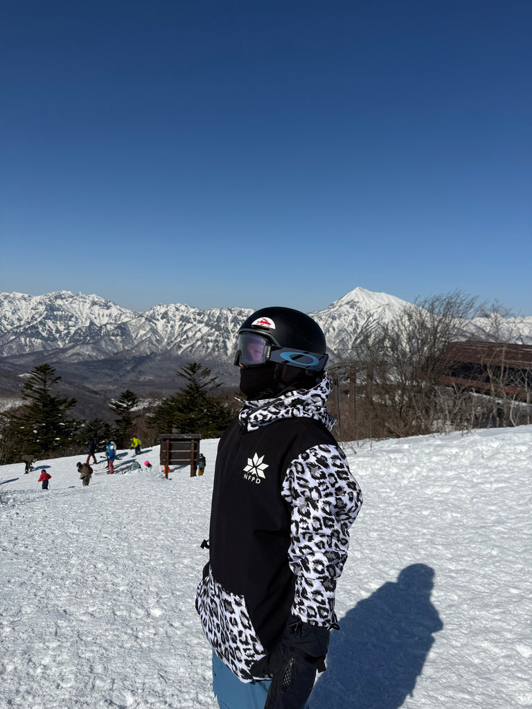 Ski Snowboard Jackets Waterproof Pullover Black Leopard NFPD Jacket - Unisex